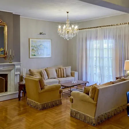 R House بيت للعطل Tríkala