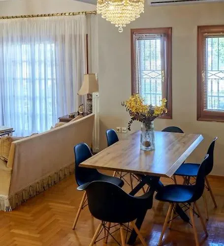 R House * Trikala (Thessaly)