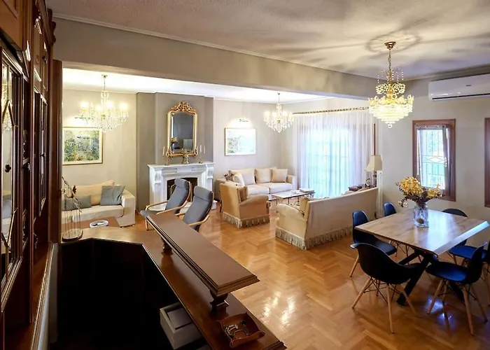 R House Casa de Férias